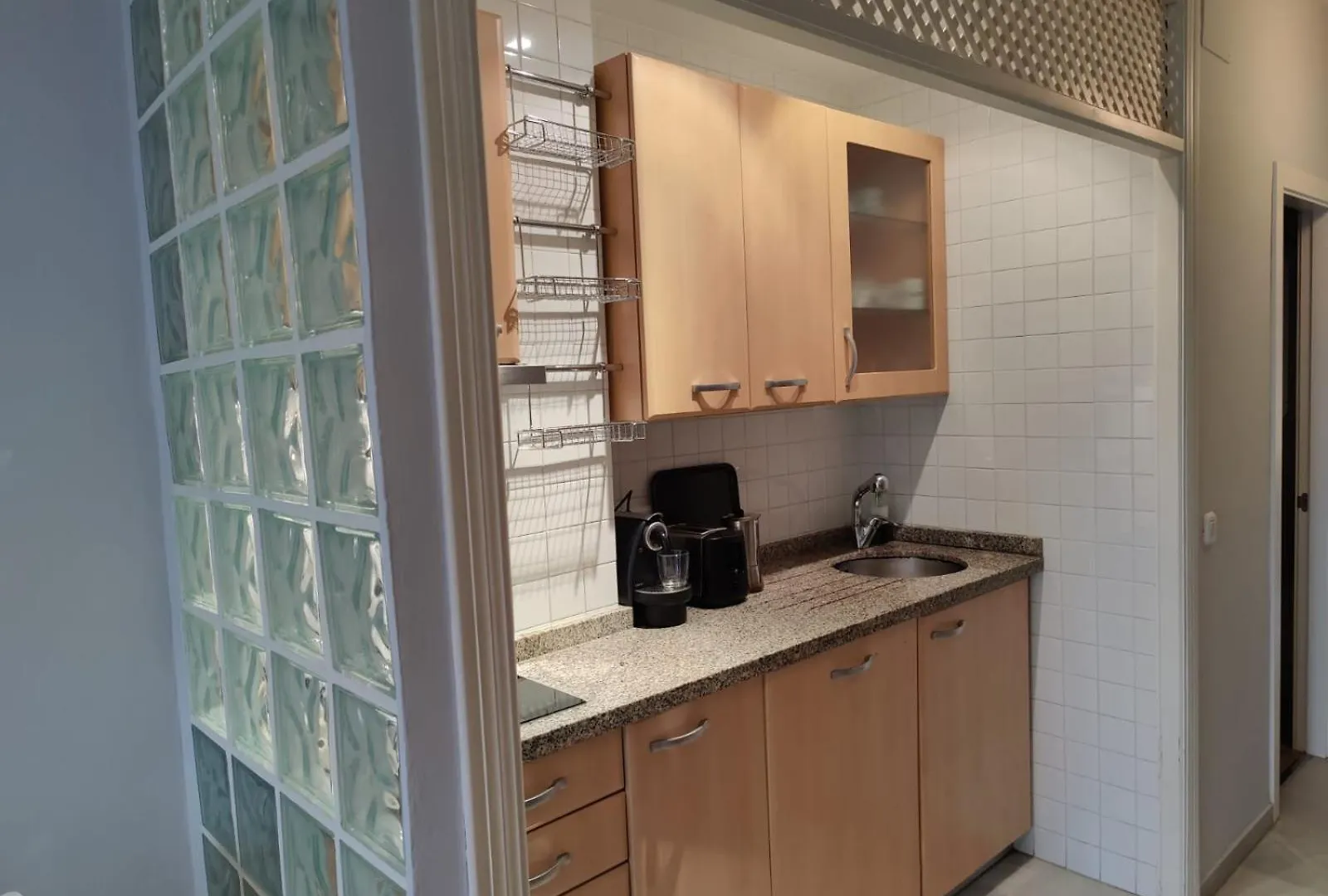 Luminoso Apartamento Exterior Con Balcon Y Patio En Centro Historico Feria-Alameda Sevilla Lägenhet