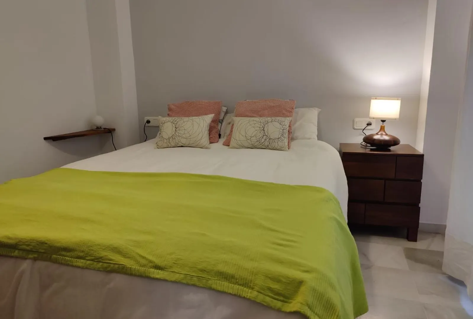Luminoso Apartamento Exterior Con Balcon Y Patio En Centro Historico Feria-Alameda Sevilla