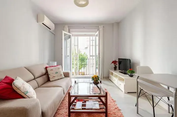Luminoso Apartamento Exterior Con Balcon Y Patio En Centro Historico Feria-Alameda Sevilla Lägenhet